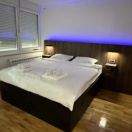 Arena-usce Apartment *