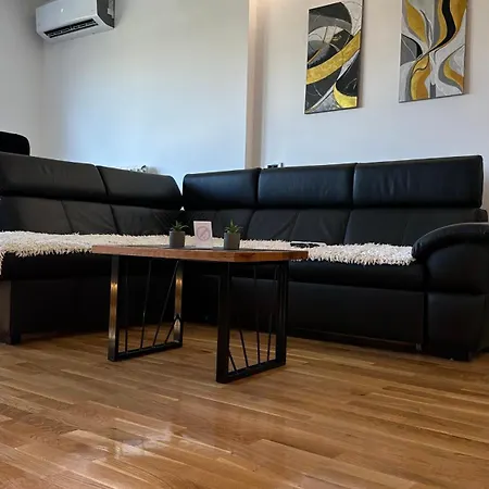 Arena-usce 아파트 *